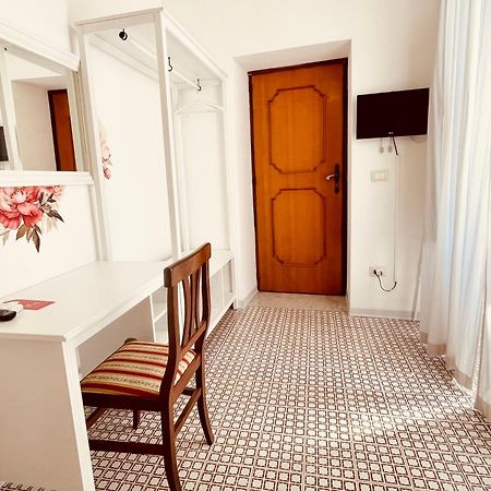 דיאמנטה Il Molo Camere Per Vacanze מראה חיצוני תמונה