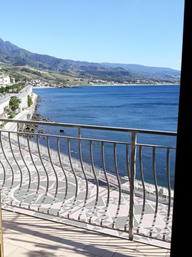 דיאמנטה Il Molo Camere Per Vacanze מראה חיצוני תמונה