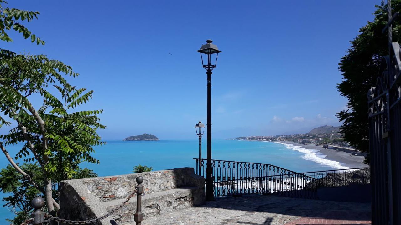 דיאמנטה Il Molo Camere Per Vacanze מראה חיצוני תמונה