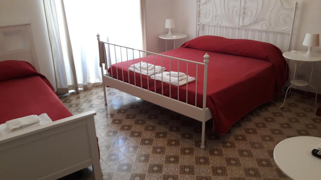 דיאמנטה Il Molo Camere Per Vacanze מראה חיצוני תמונה